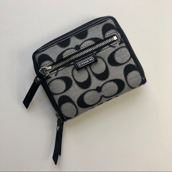 Coach Handbags - Coach Mini Wallet